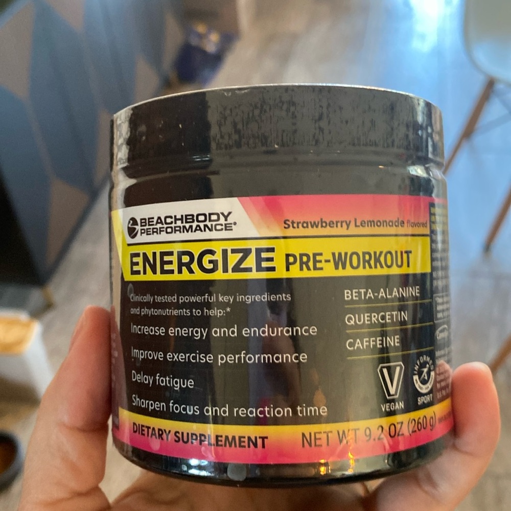 Energize Pre-workout Beachbody Strawberry Lemonade